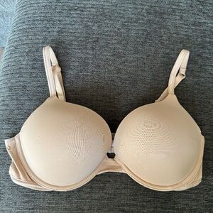 Victoria's Secret T-shirt Push Up Plunge